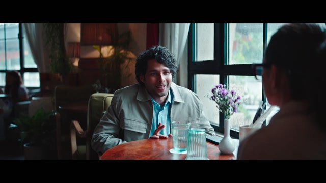 Do Deewane Seher Mein Official Trailer