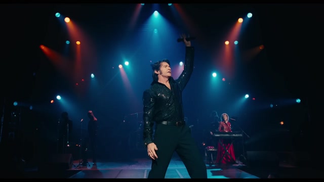 Song Sung Blue Official Trailer