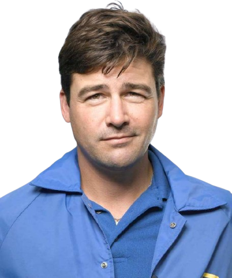 Kyle Chandler
