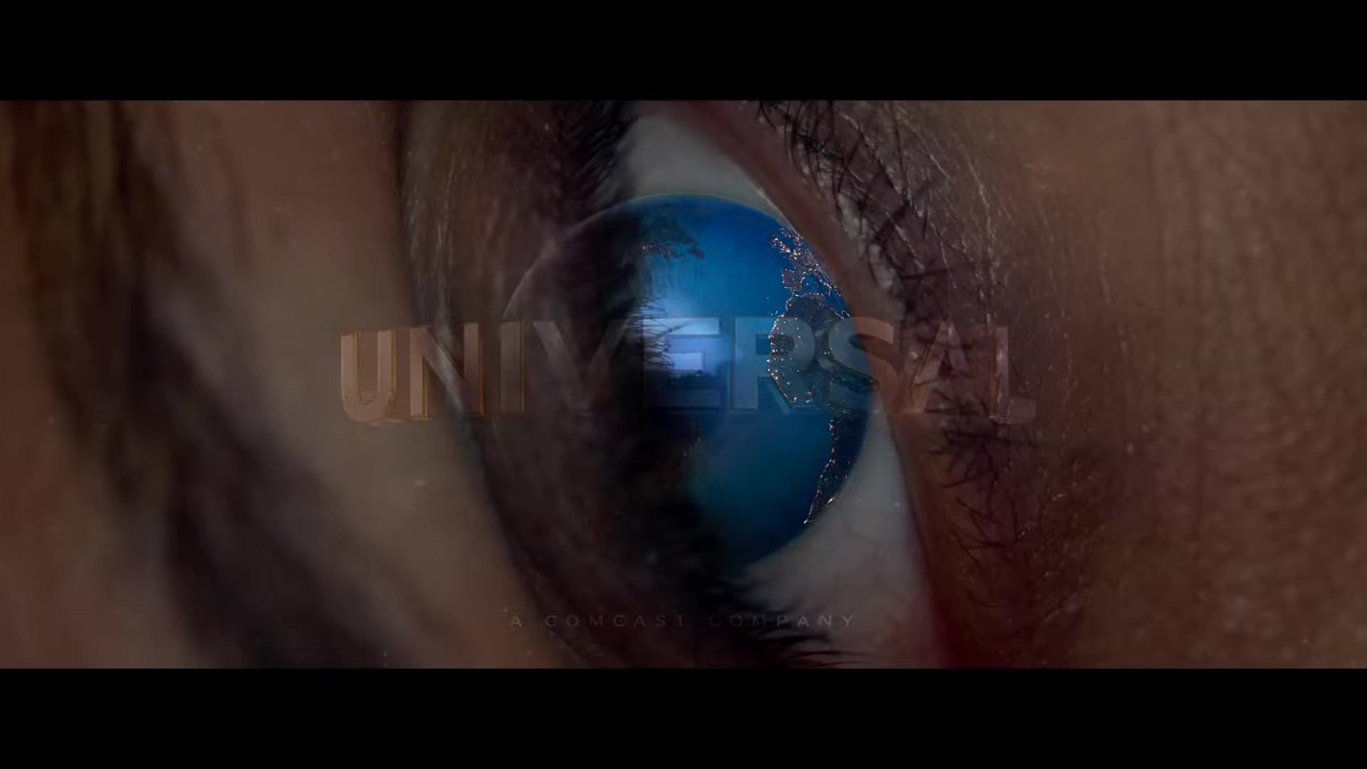 Lucy Official Trailer.