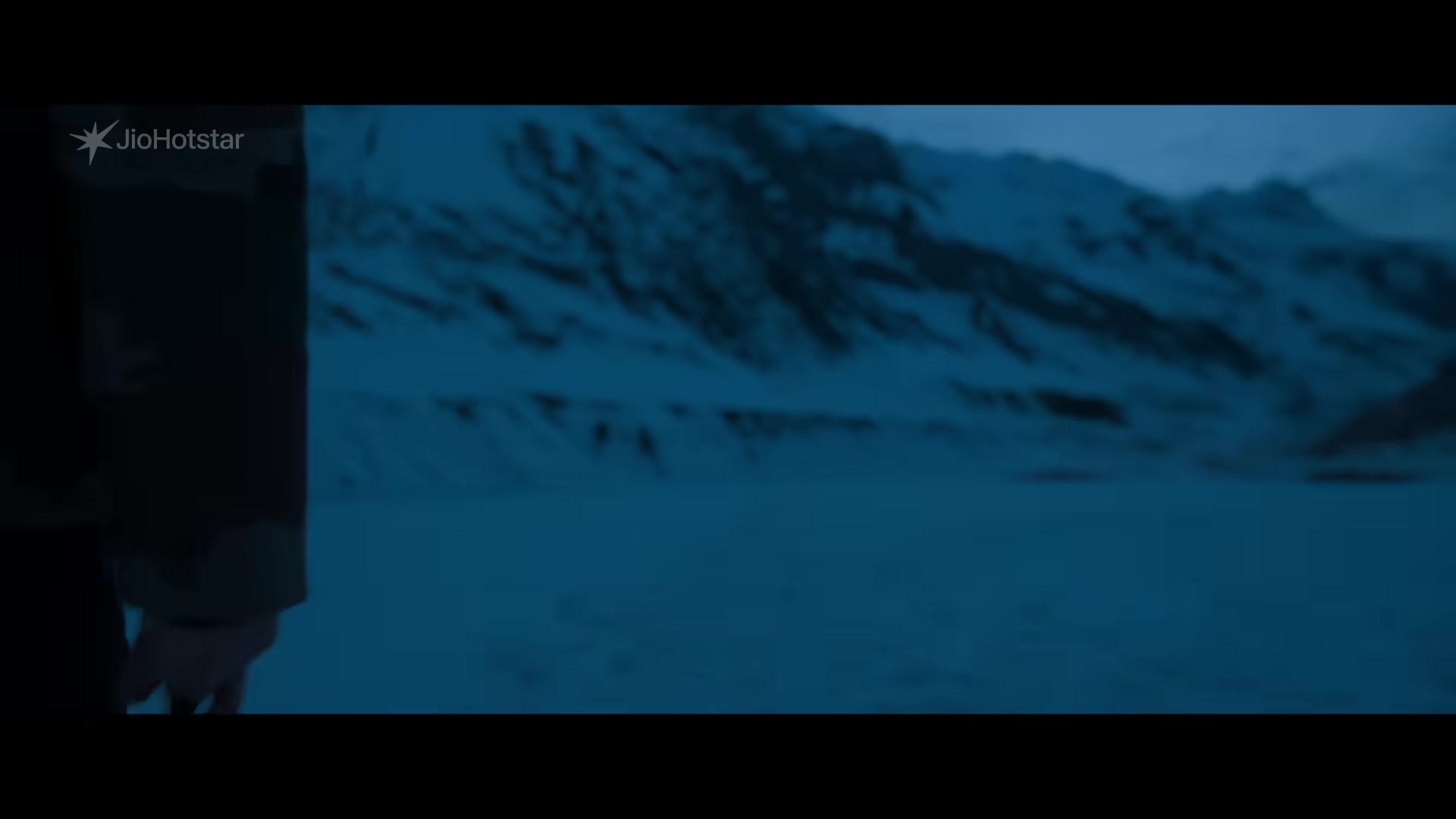 SARZAMEEN - OFFICIAL TRAILER